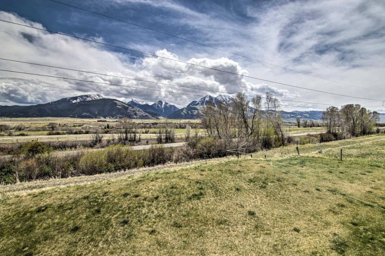 Airy Emigrant Townhome With Sweeping Mtn Views! Екстериор снимка